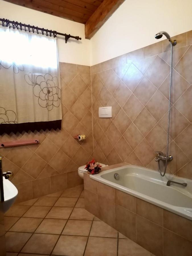 Agriturismo Botro Pulicciano Ngoại thất bức ảnh