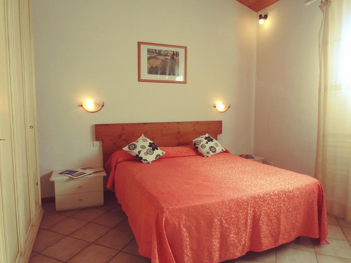 Agriturismo Botro Pulicciano Ngoại thất bức ảnh