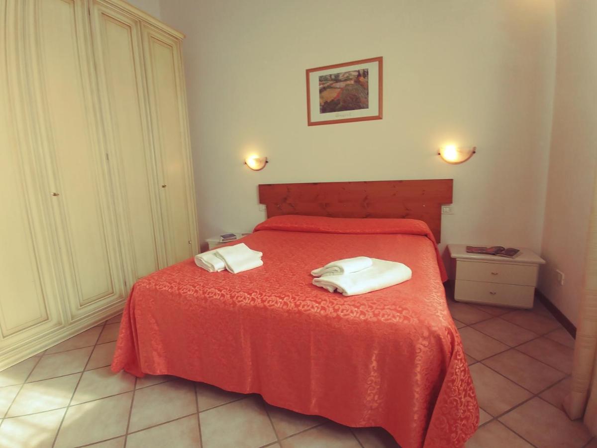 Agriturismo Botro Pulicciano Ngoại thất bức ảnh