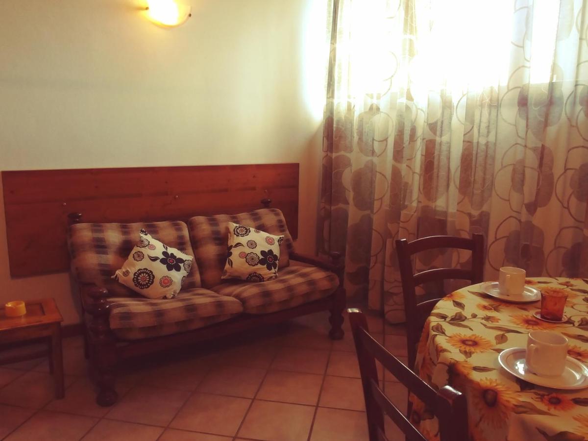 Agriturismo Botro Pulicciano Ngoại thất bức ảnh
